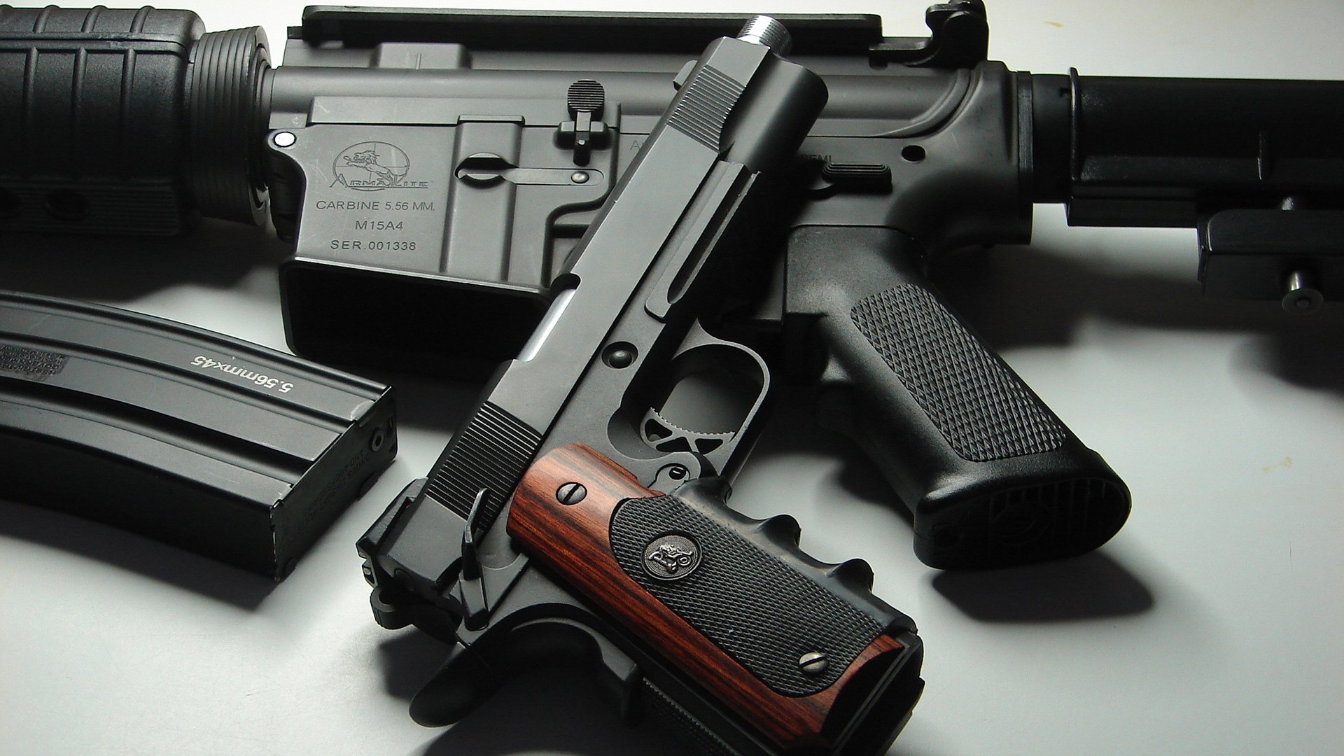 “逆境中的坚持:球队在困境中奋起故事”,逆境中的口号